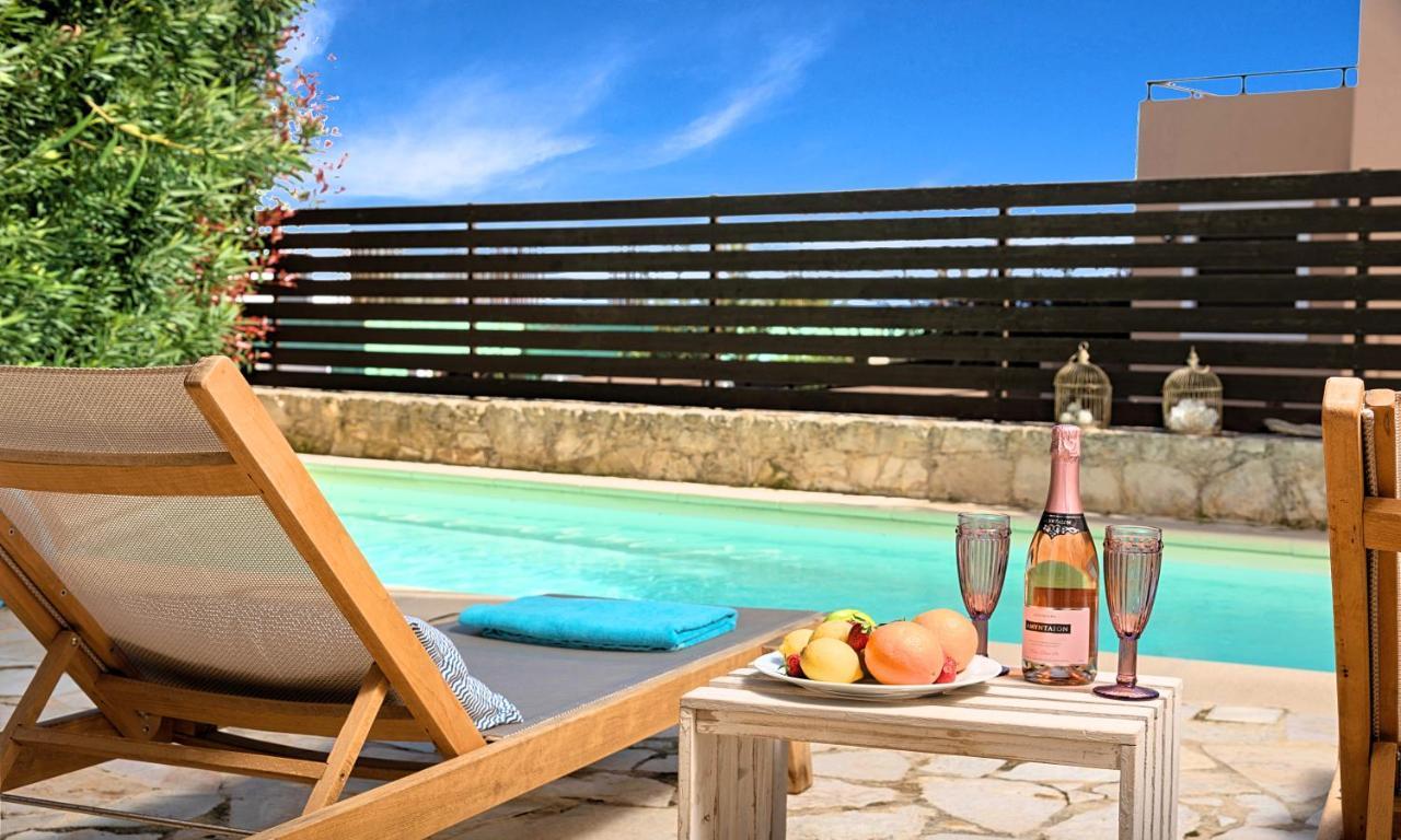 Apple Villas Mourion  Ngoại thất bức ảnh